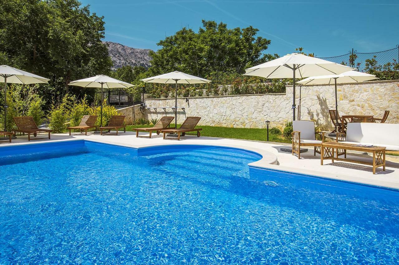 Residence Mediterraneo II باشْكا المظهر الخارجي الصورة